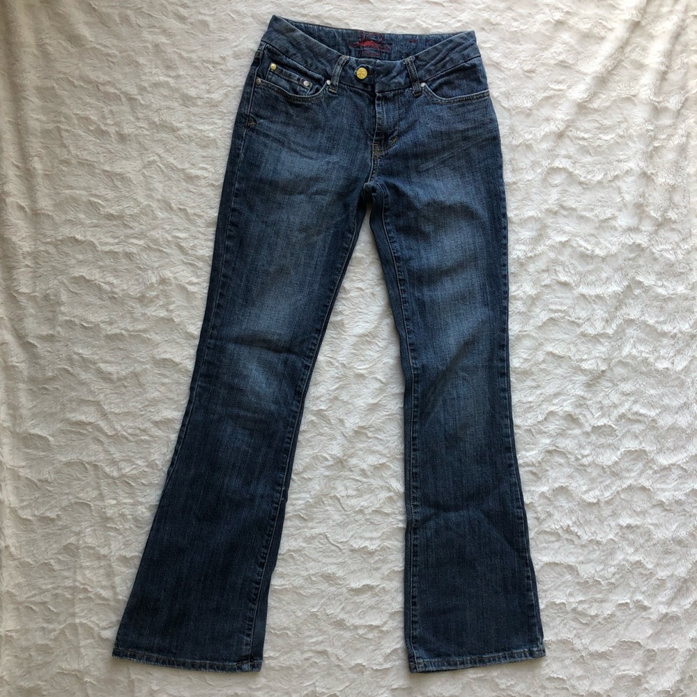 JESSICA SIMPSON Bootcut Jean with Floral Stitching